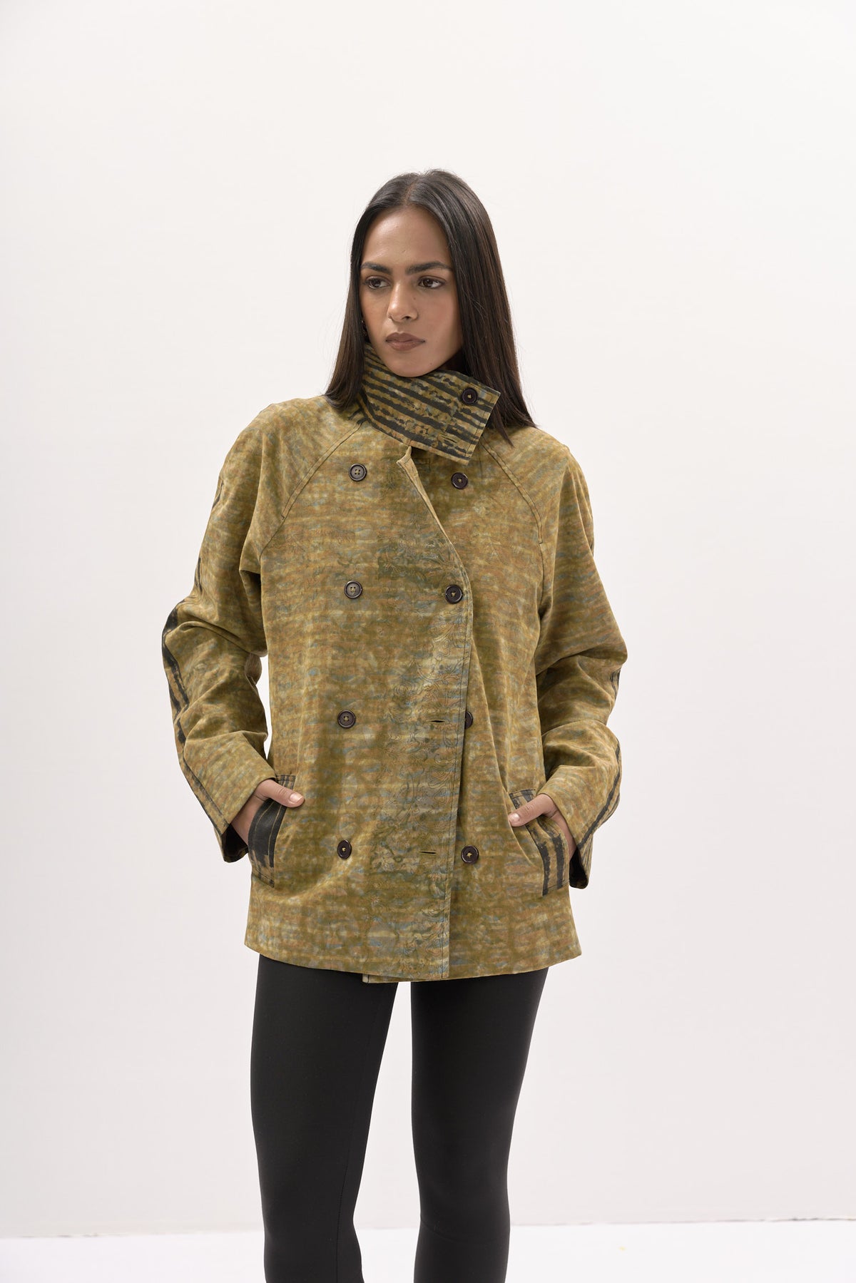 Funnel Neck Trench 001